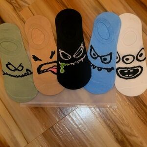 NWT Women's Or Kids Fun Graphic No-Show Socks - Multicolor Pack